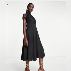 Liquorish a-line lace midi dress
